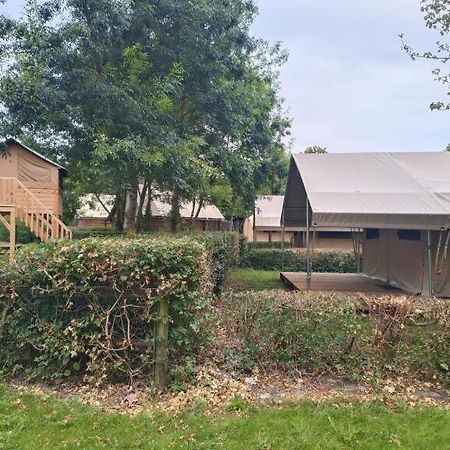 Camping Onlycamp La Confluence Savonnieres Bagian luar foto